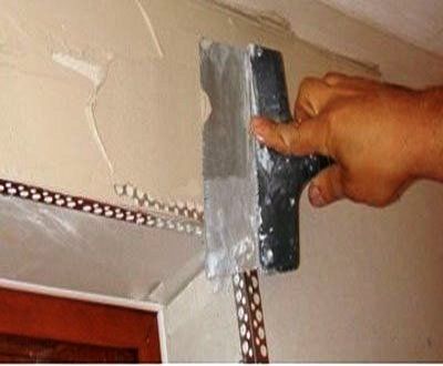 Как выровнять углы стен в квартире