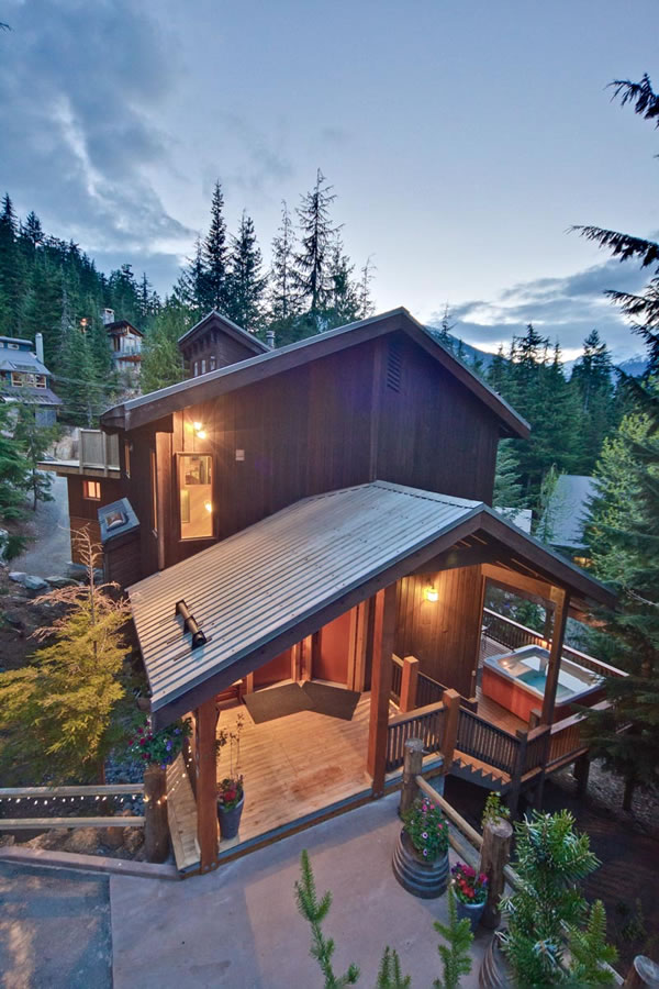 50 оригинальных домиков во горах: проекты и фотографии